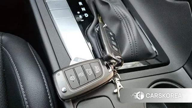 Hyundai Avante (CN7) id 3411218 из Кореи 10