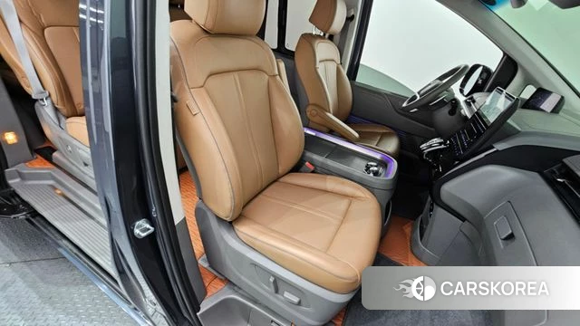 Hyundai Staria id 4177799 из Кореи 10