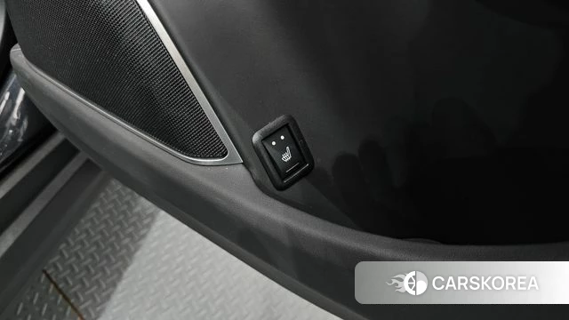 Maserati Levante id 4642126 из Кореи 10