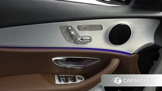 Mercedes-Benz E-Class W213 id 3788278 из Кореи 10