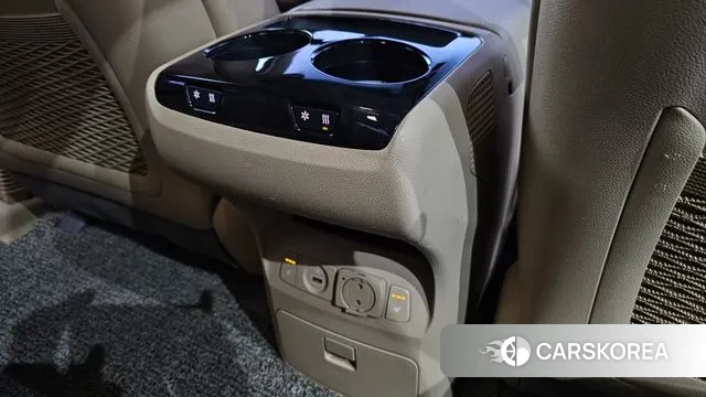 Kia The New Carnival id 3687553 из Кореи 10