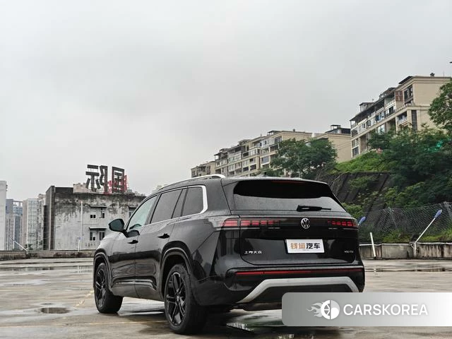 Volkswagen Tourang id 4335872 из Китая 10
