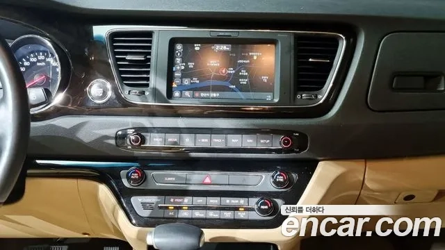 Kia The New Carnival id 2896368 из Кореи 10