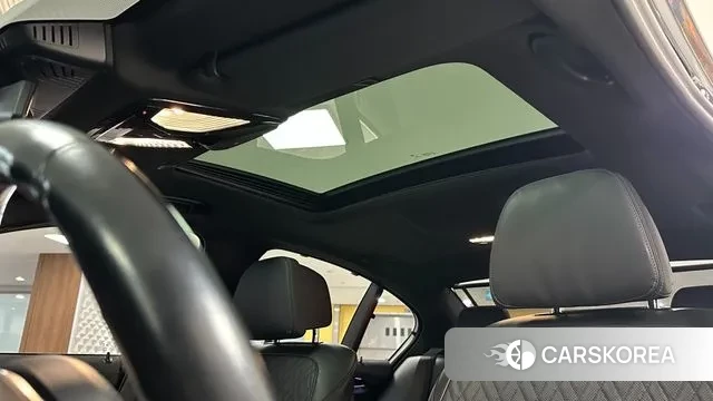 BMW 5 Series (G30) id 3654499 из Кореи 10