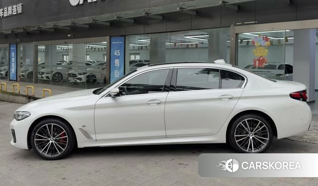 BMW 5 series id 4255985 из Китая 10