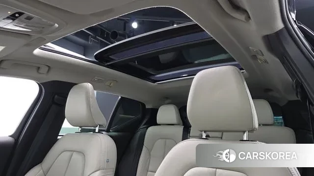 Volvo XC40 id 2989044 из Кореи 10