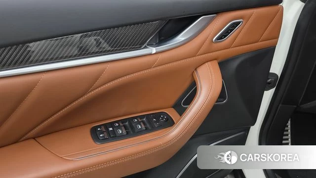 Maserati Levante id 4688608 из Кореи 10