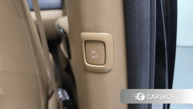 Kia All New Carnival id 4907716 из Кореи 10