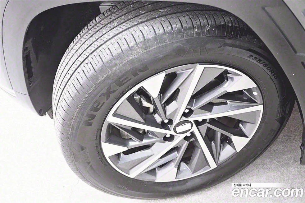 Hyundai Tucson (NX4) id 2175587 из Кореи 10