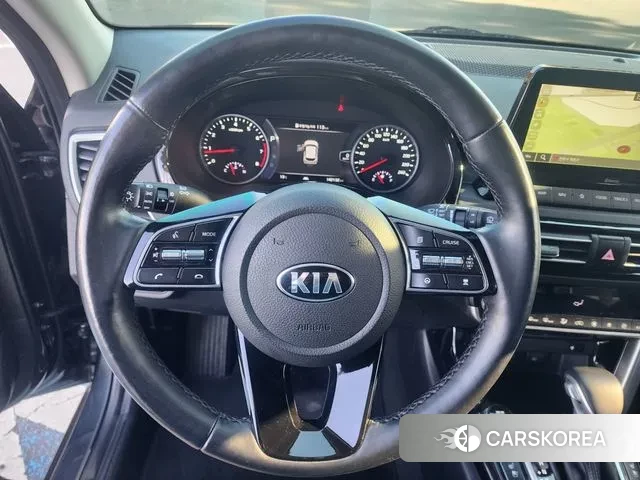 Kia Seltos id 3319127 из Кореи 10