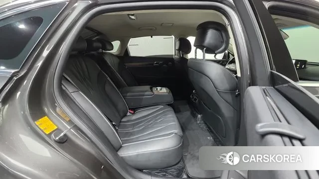 Genesis Electrified G80 (RG3) id 3726304 из Кореи 10