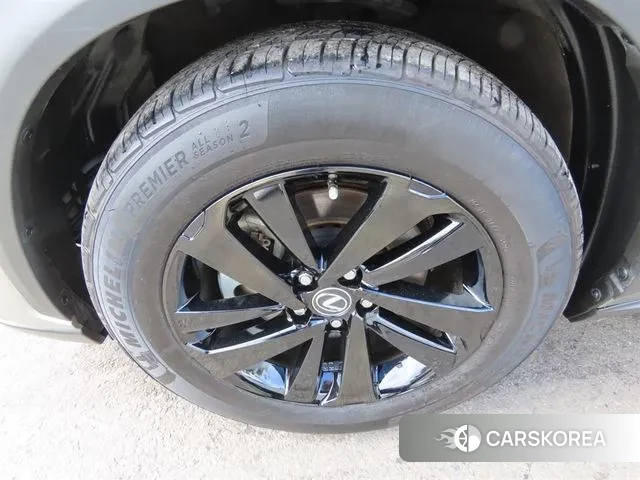 Lexus NX300 id 3408269 из Кореи 10