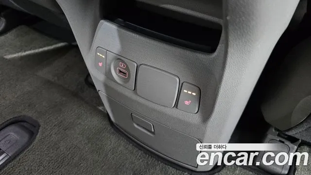 Kia The New Carnival id 2471075 из Кореи 10