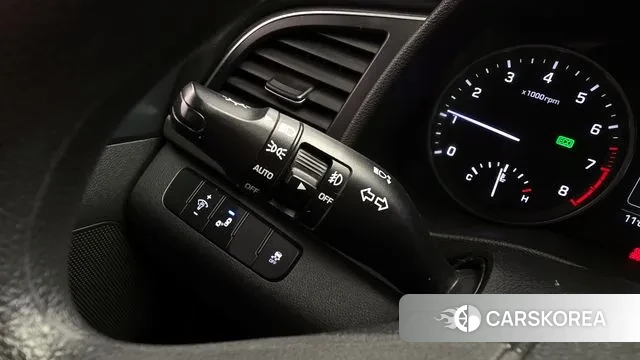 Hyundai Avante AD id 3413397 из Кореи 10