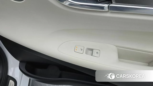 Hyundai The New Grandeur IG Hybrid id 3827059 из Кореи 10