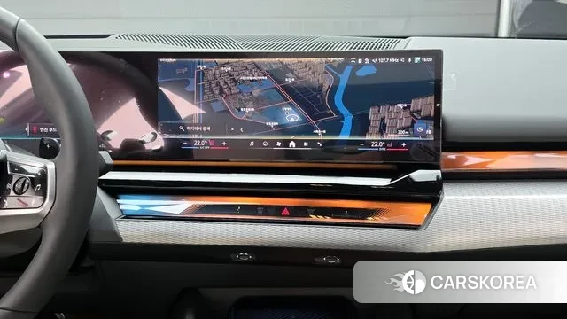 BMW 5 Series (G60) id 3511997 из Кореи 10