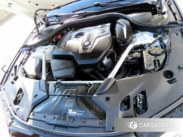 BMW 5 Series (G30) id 3899535 из Кореи 10