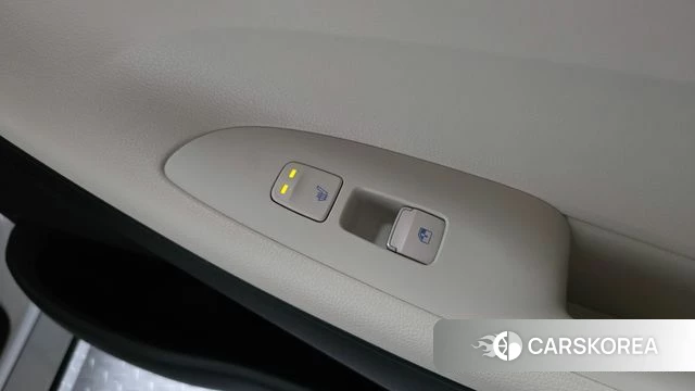 Hyundai The New Grandeur IG Hybrid id 4697523 из Кореи 10