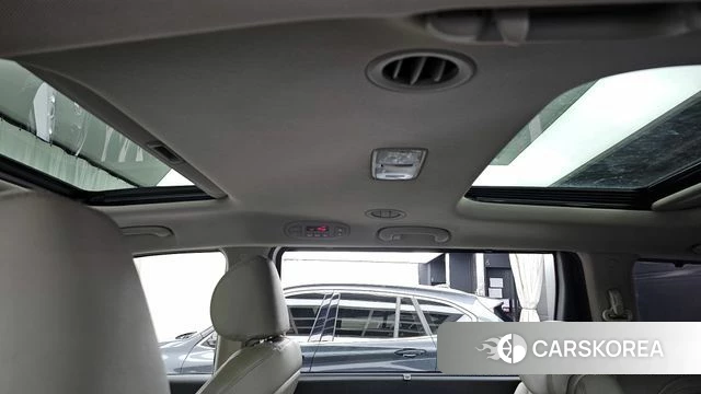 Kia The New Carnival id 4643027 из Кореи 10