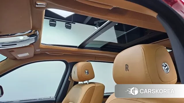 Rolls-Royce Cullinan id 3492304 из Кореи 10