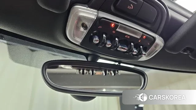 Mini Cooper S Convertible id 3598870 из Кореи 10