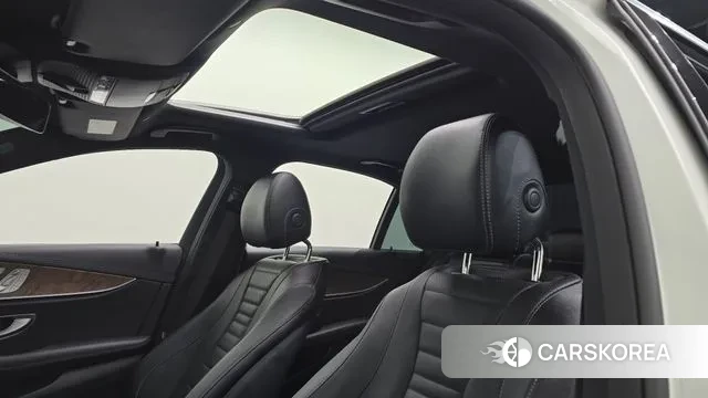 Mercedes-Benz E-Class W213 id 3691514 из Кореи 10