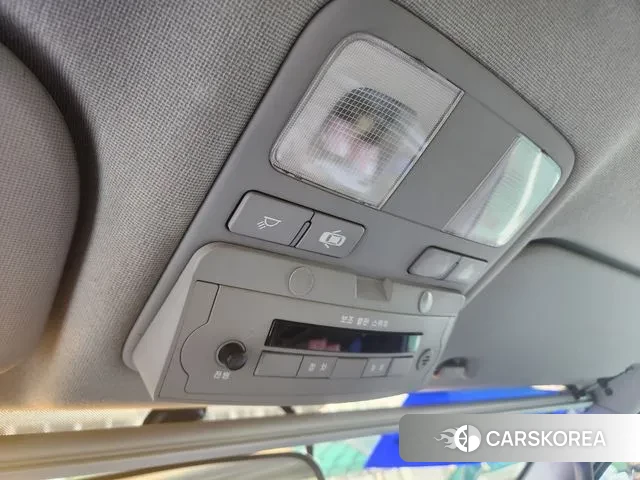 Hyundai The New Grand Starex id 3766438 из Кореи 10