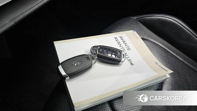 Hyundai Avante (CN7) id 4469642 из Кореи 10