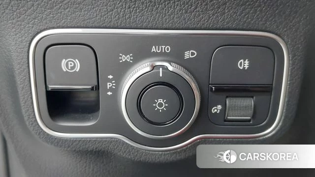 Mercedes-Benz EQA H243 id 4307960 из Кореи 10