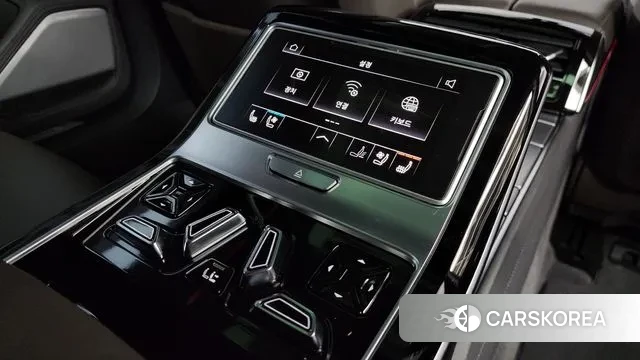 Audi A8 (D5) id 3295723 из Кореи 10