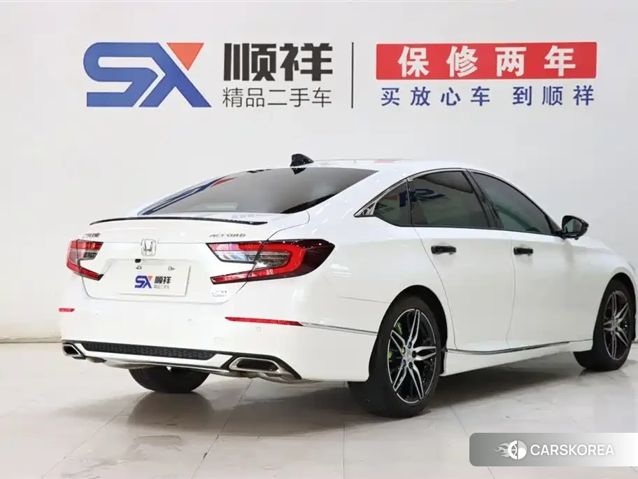 Honda Accord id 4514105 из Китая 10