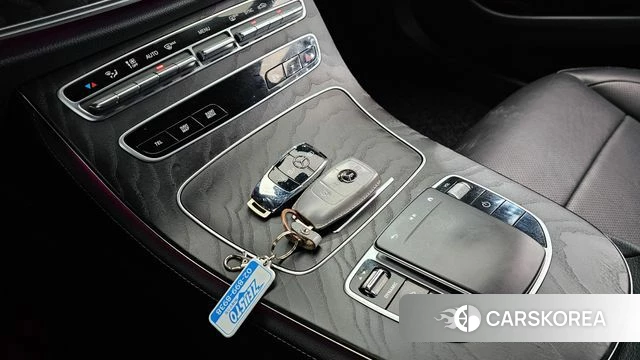 Mercedes-Benz E-Class W213 id 3915702 из Кореи 10