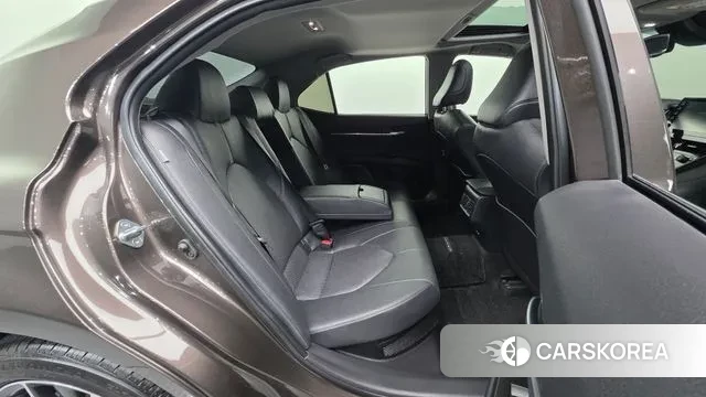 Toyota Camry (XV70) id 3168722 из Кореи 10