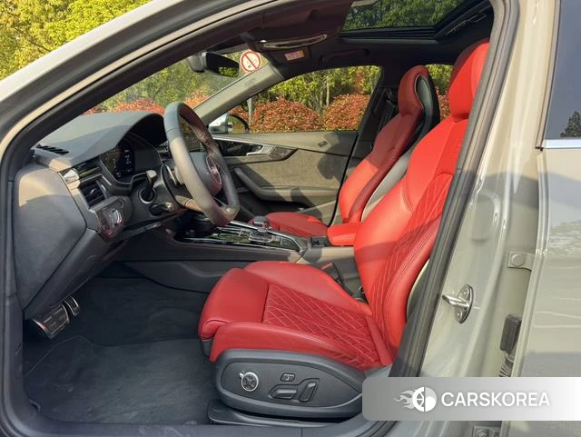 Audi S4 id 4259776 из Китая 10