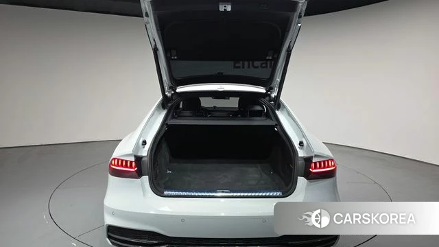 Audi A7 (4K) id 4464875 из Кореи 10