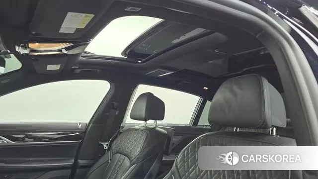 BMW 7 Series (G11) id 3602259 из Кореи 10