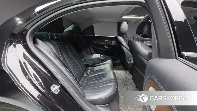 Mercedes-Benz E-Class W213 id 3789572 из Кореи 10