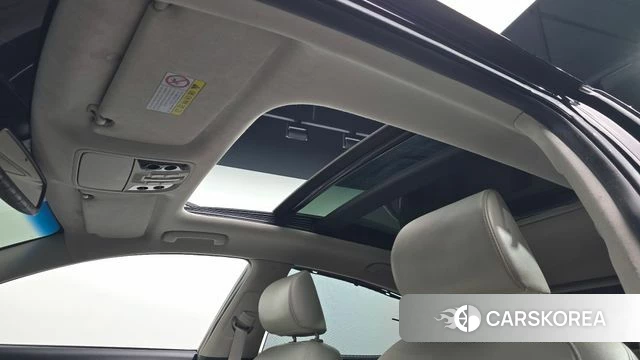 Kia K7 Premier Hybrid id 3853388 из Кореи 10