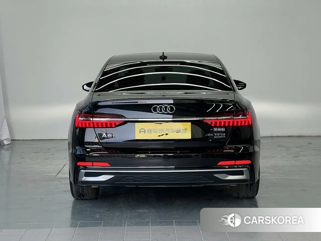 Audi A6L id 4275825 из Китая 10