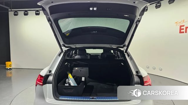 Audi e-Tron id 4555002 из Кореи 10