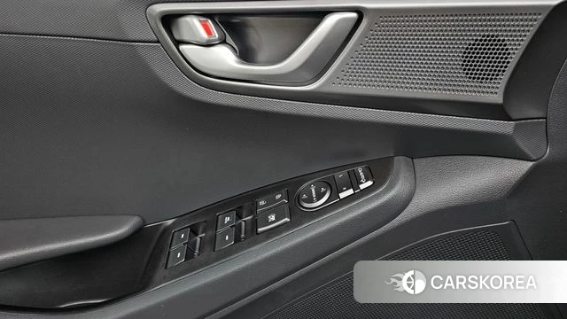 Hyundai The New Ionic Electric id 4284648 из Кореи 10