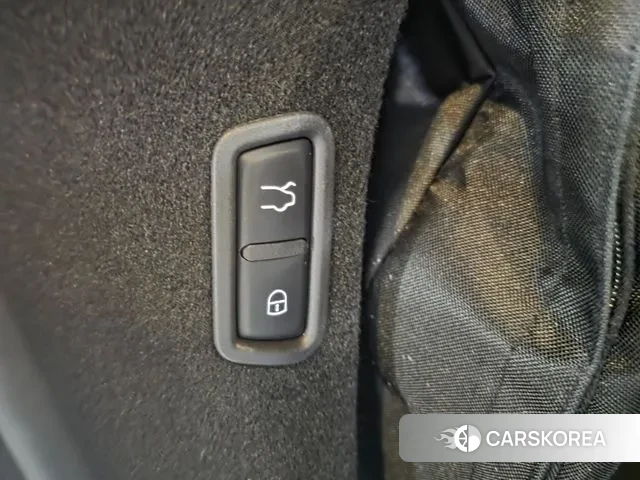 Maserati Levante id 3765567 из Кореи 10