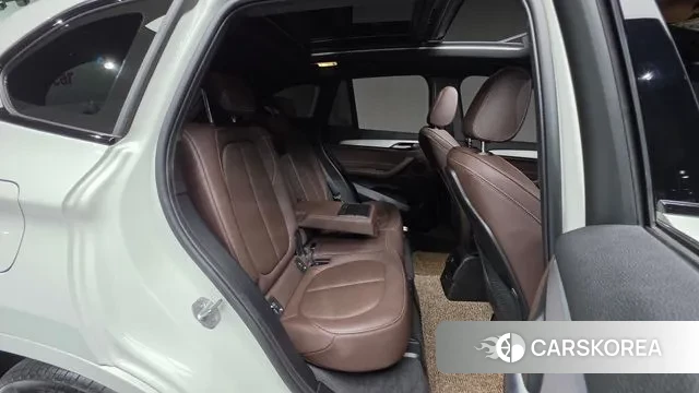 BMW X1 (F48) id 2984835 из Кореи 10