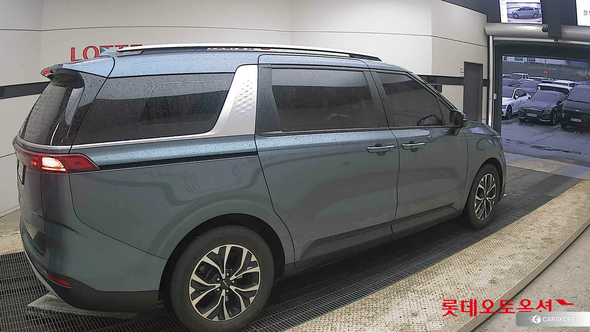 Kia Carnival id 4289435 из Кореи 10
