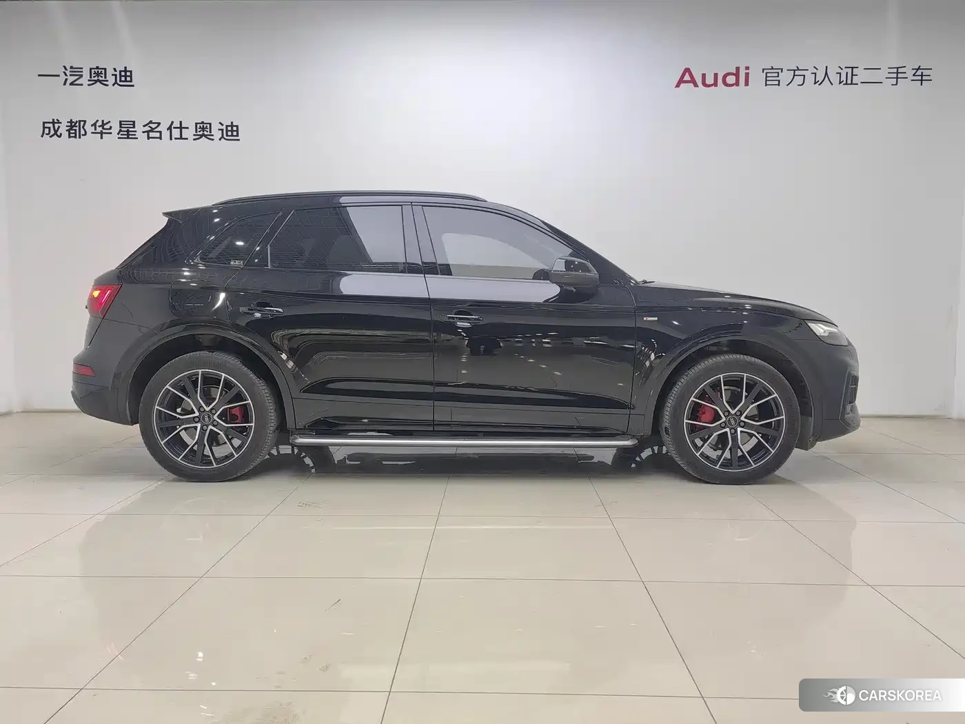 Audi Q5L id 4589308 из Китая 10