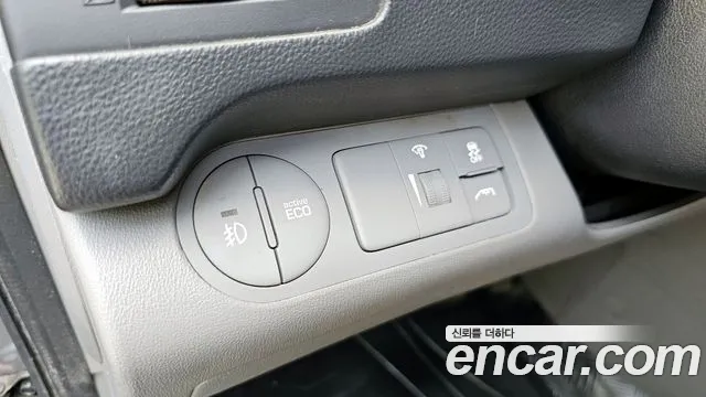 Hyundai The New Grand Starex id 2839855 из Кореи 10