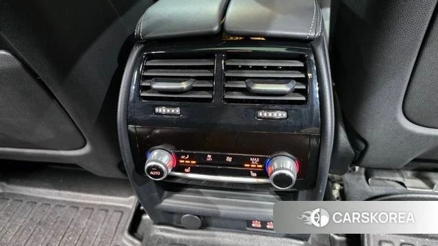 BMW 5 Series (G30) id 4268691 из Кореи 10