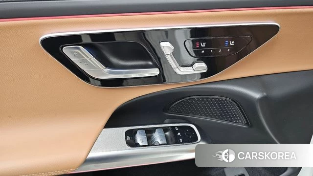 Mercedes-Benz E-Class W214 id 3863833 из Кореи 10