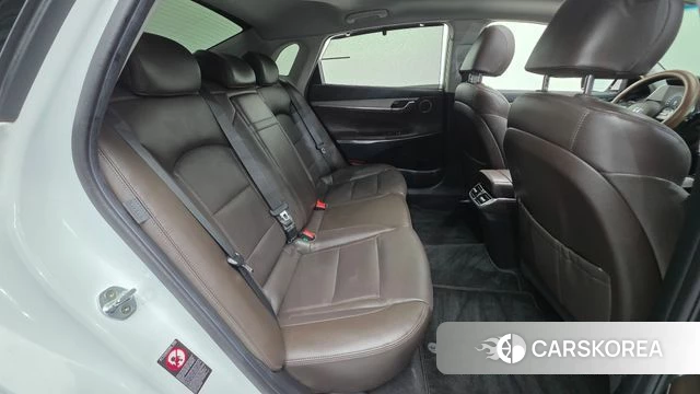 Hyundai The New Grandeur IG id 4501939 из Кореи 10