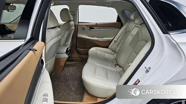Hyundai The New Grandeur IG id 4245408 из Кореи 10
